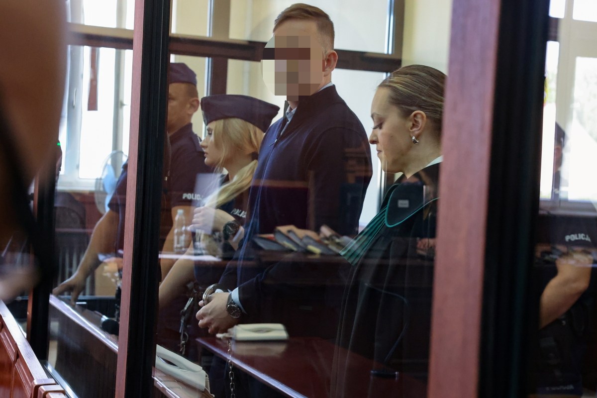 Śmierć trzyosobowej rodziny, ucieczka do Emiratów. Rusza proces Sebastiana M.