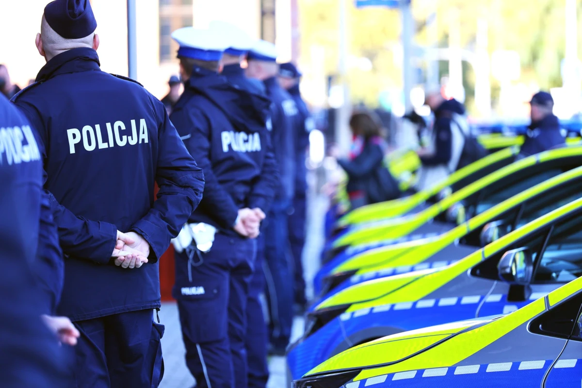 ​W związku z naruszeniem polskiej przestrzeni powietrznej ogłoszony został alarm dla jednostek policji z garnizonów: podlaskiego, lubelskiego, podkarpackiego i mazowieckiego - przekazała policja.