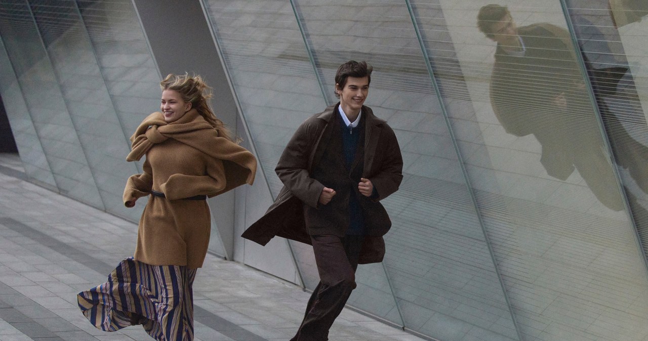 Japoński minimalizm i preppy chic. Najmodniejsze połączenie tej jesieni