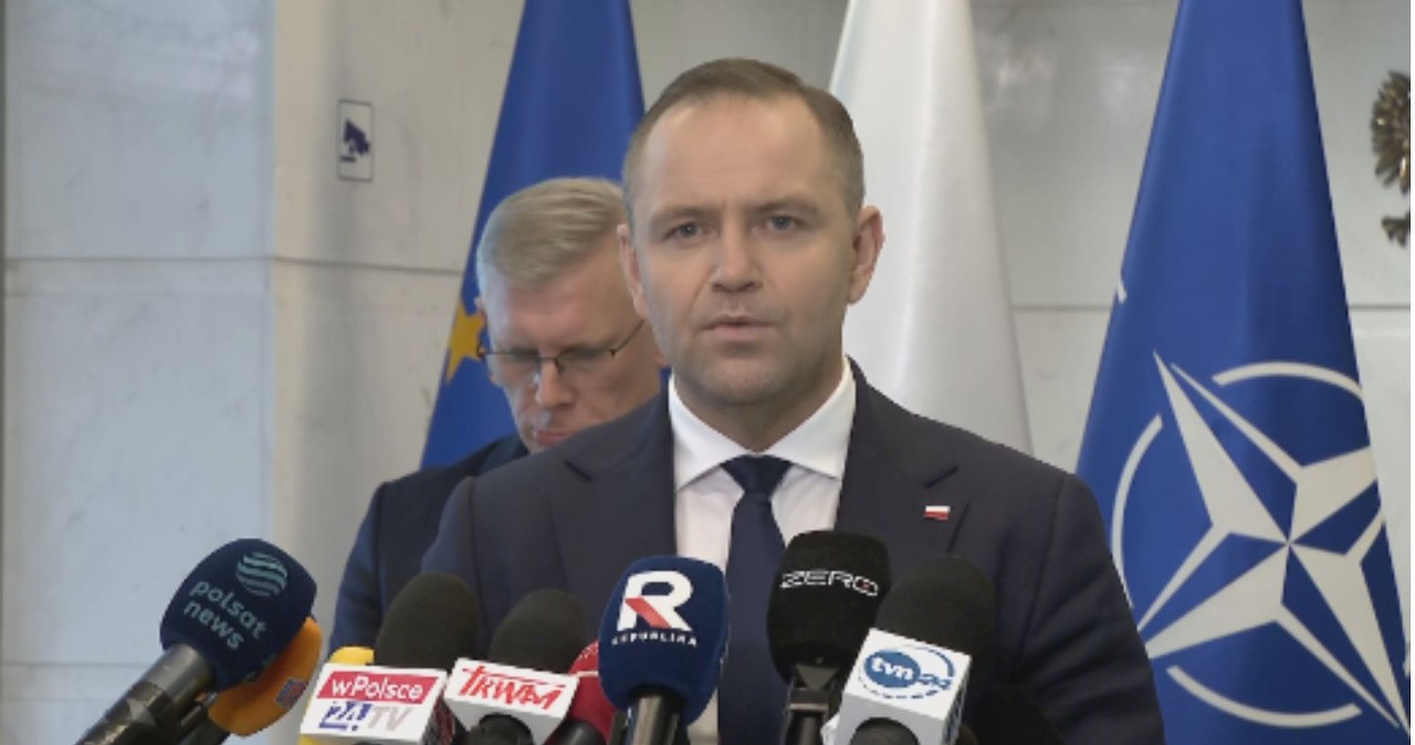 "Dyskutowaliśmy o uruchomieniu art. 4 NATO". Nawrocki o szczegółach specjalnej narady