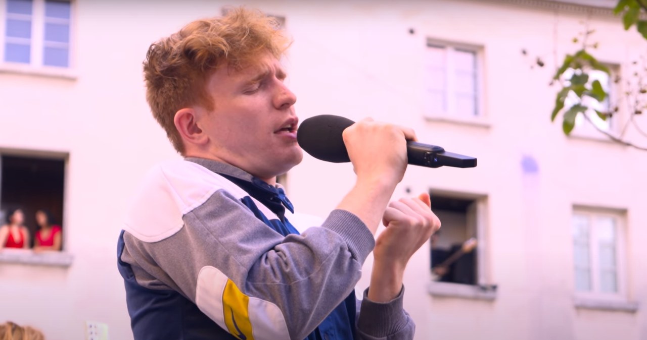 Takiej wersji wielkiego hitu jeszcze nie widzieliście. Wideo podbija sieć