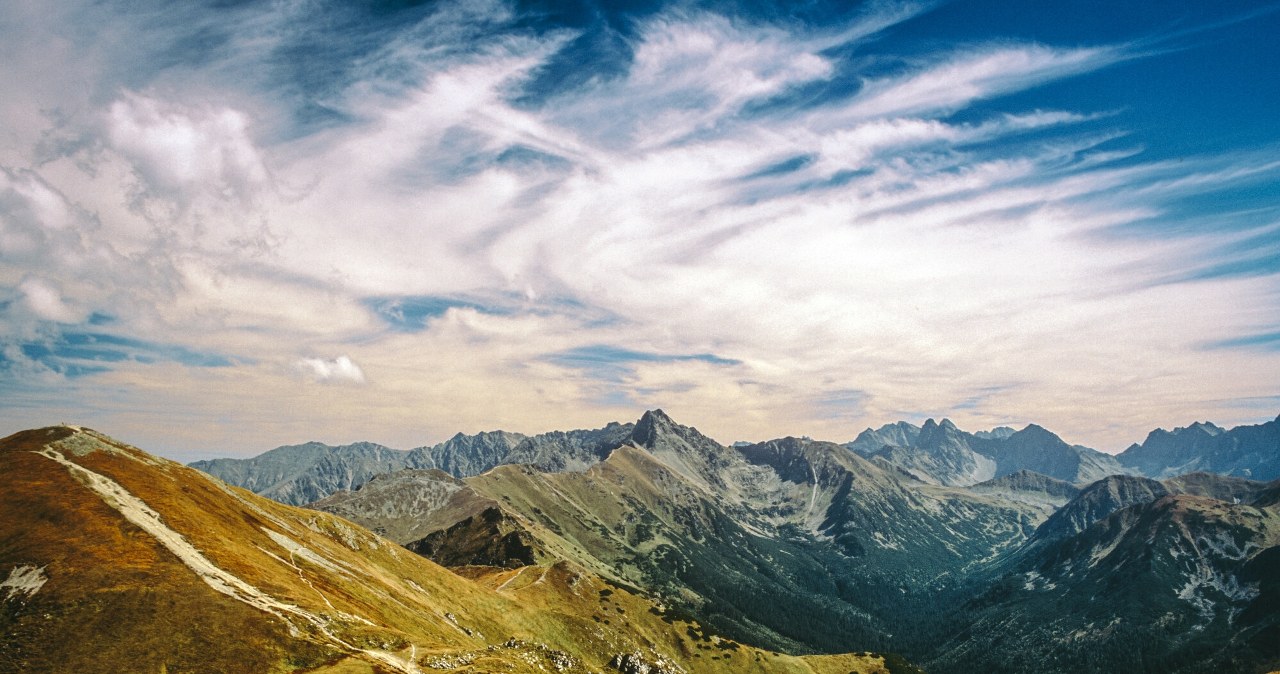 Najpiękniejszy szlak na jesienne wędrówki po Tatrach. Paleta kolorów zachwyca