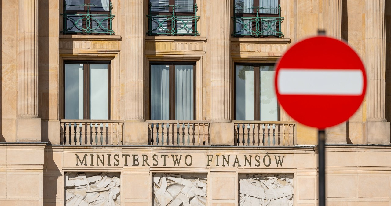 Gwiazdowski: Zamiast "grzałki" będą "blaszki". I cyk - akcyza będzie niższa