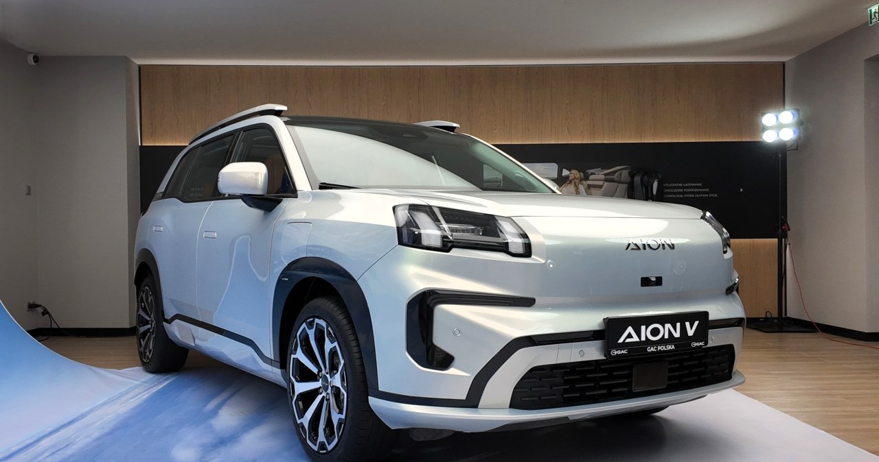 GAC otworzył pierwszy salon w Polsce. Pogromca Skody za 179 tys. zł