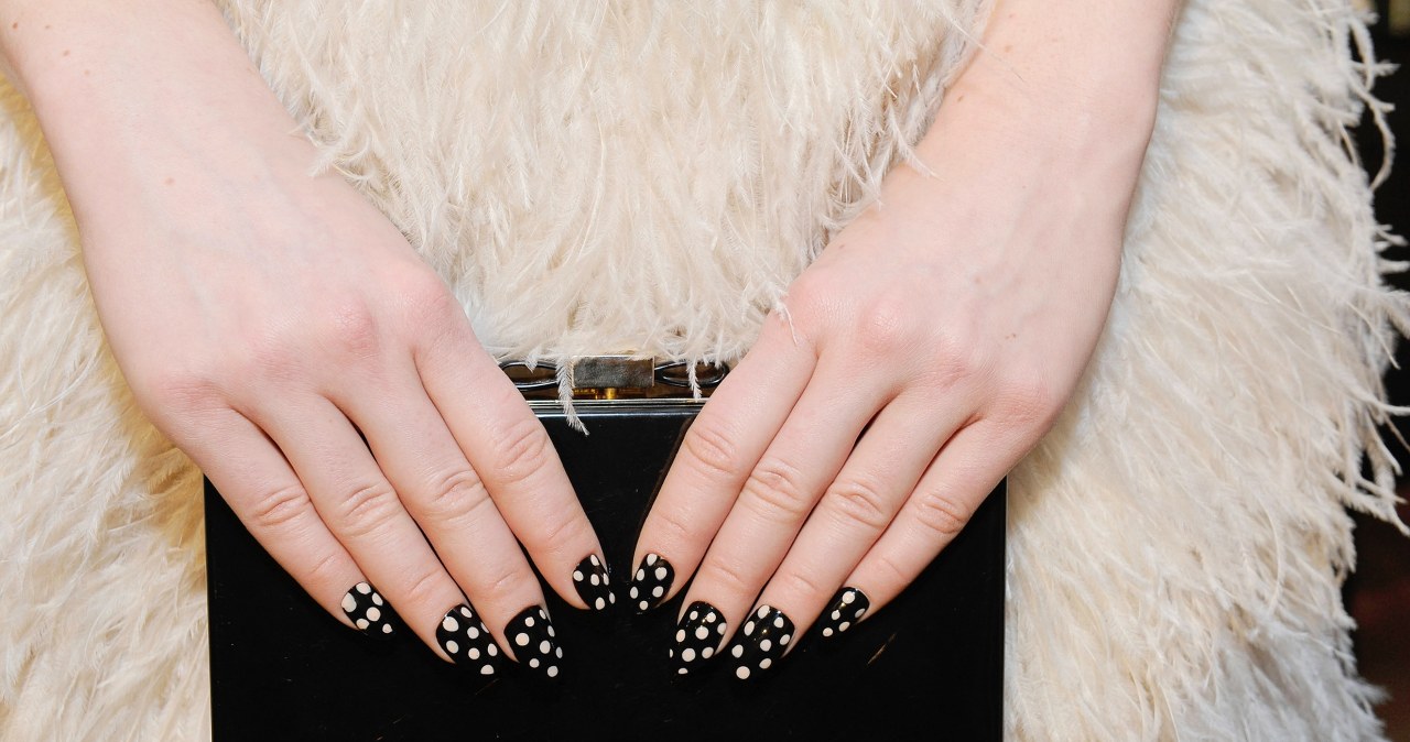 Nie masz pomysłu na paznokcie? Oto 5 pewniaków na pierwszą randkę