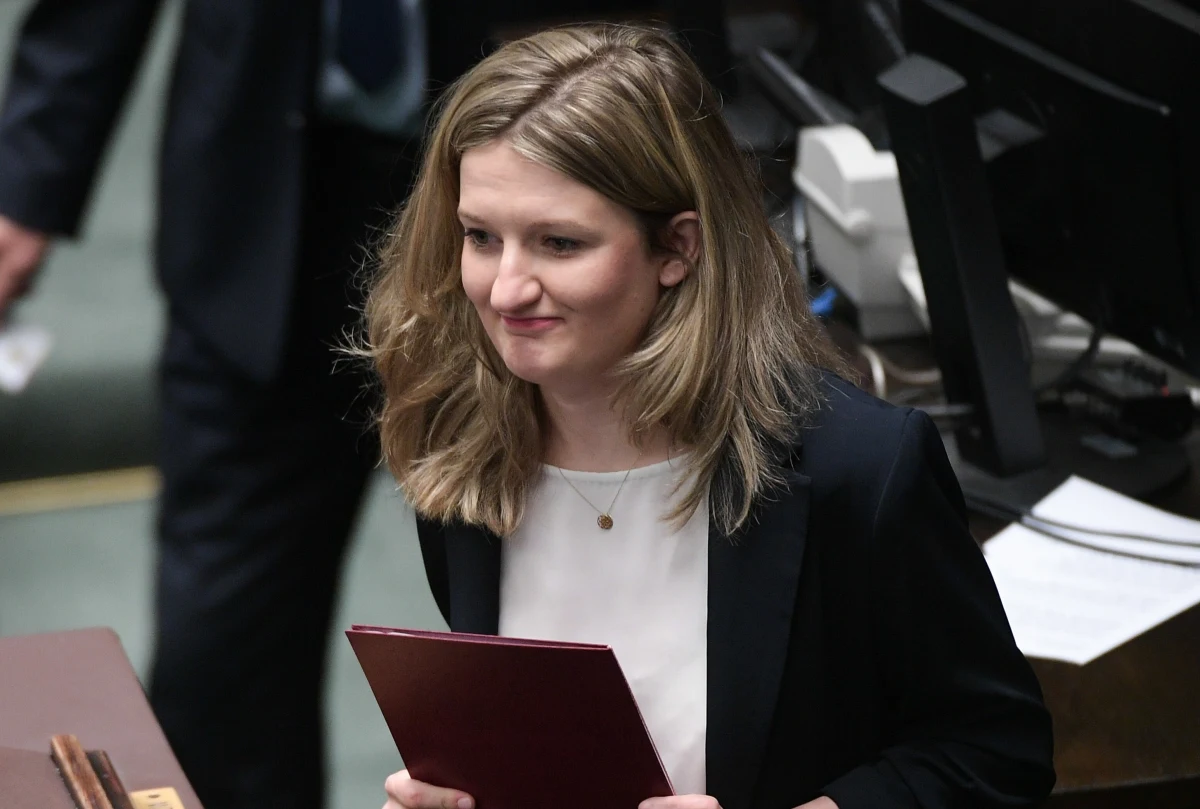 ​Sejm wybrał w piątek adwokatkę Joannę Napierałę na nową przewodniczącą Państwowej Komisji ds. przeciwdziałania wykorzystaniu seksualnemu małoletnich poniżej lat 15. Zastąpi Karolinę Bućko.