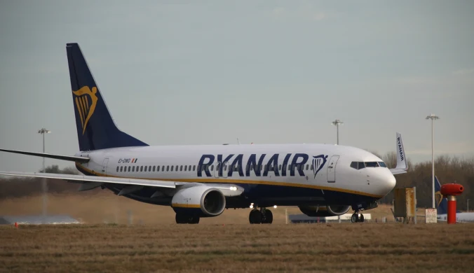 Ryzyko odwołania kilkuset lotów dziennie. Przewoźnik ostrzega pasażerów