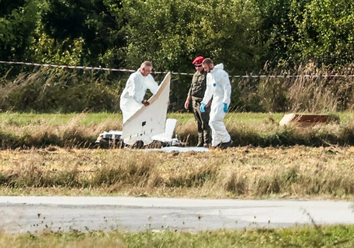 Warszawa poruszy kwestię wtargnięcia rosyjskich dronów w polską przestrzeń powietrzną we wtorek na spotkaniu ministrów ds. europejskich Unii Europejskiej - ustaliła dziennikarka RMF FM w Brukseli Katarzyna Szymańska-Borginon. 