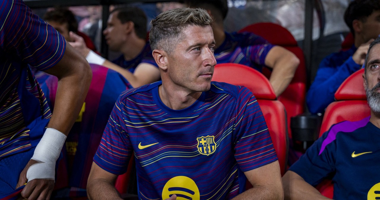 wiadomości,aktualności,Interia Media: Barcelona podjęła decyzję. Bez Lewandowskiego. Polak już pogodzony