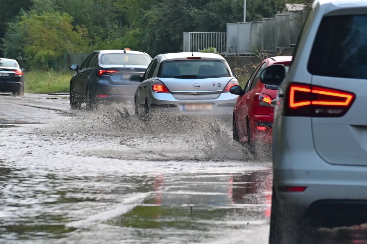 Kiedy zrobi się cieplej? To pytanie z pewnością zadaje sobie wiele osób zaskoczonych i zdołowanych jesienną pogodą, której doświadczyliśmy w ostatnich dniach. Z najnowszej prognozy Instytutu Meteorologii i Gospodarki Wodnej wynika, że już za kilka dni na termometrach znów zobaczymy niemal 30 stopni. 