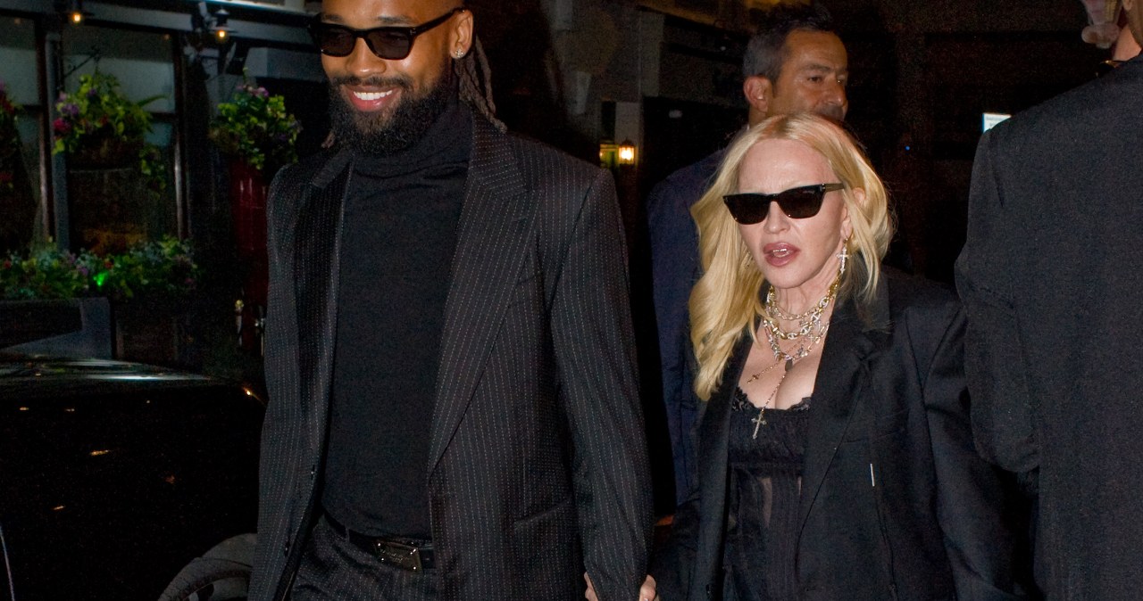 Fani wytykają jej fałszowanie wyglądu. "W sieci wygląda zupełnie inaczej"