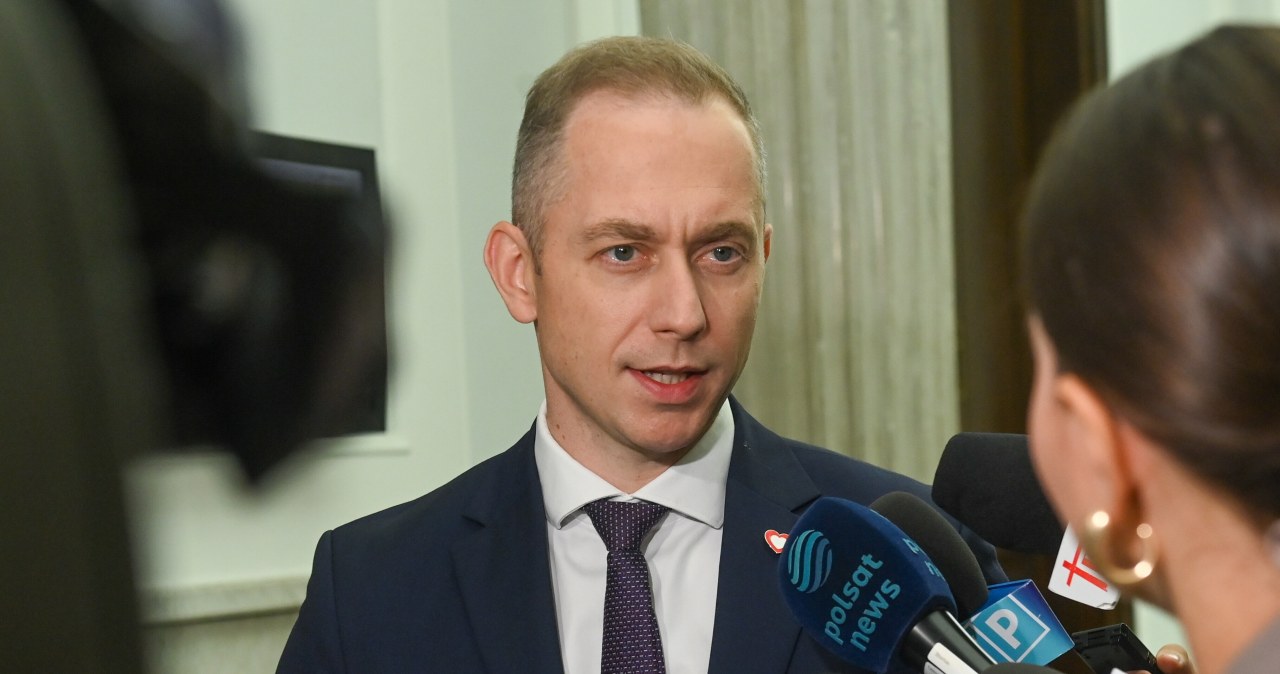 "Musimy się przyzwyczaić". Wiceminister tłumaczy treść alertu RCB
