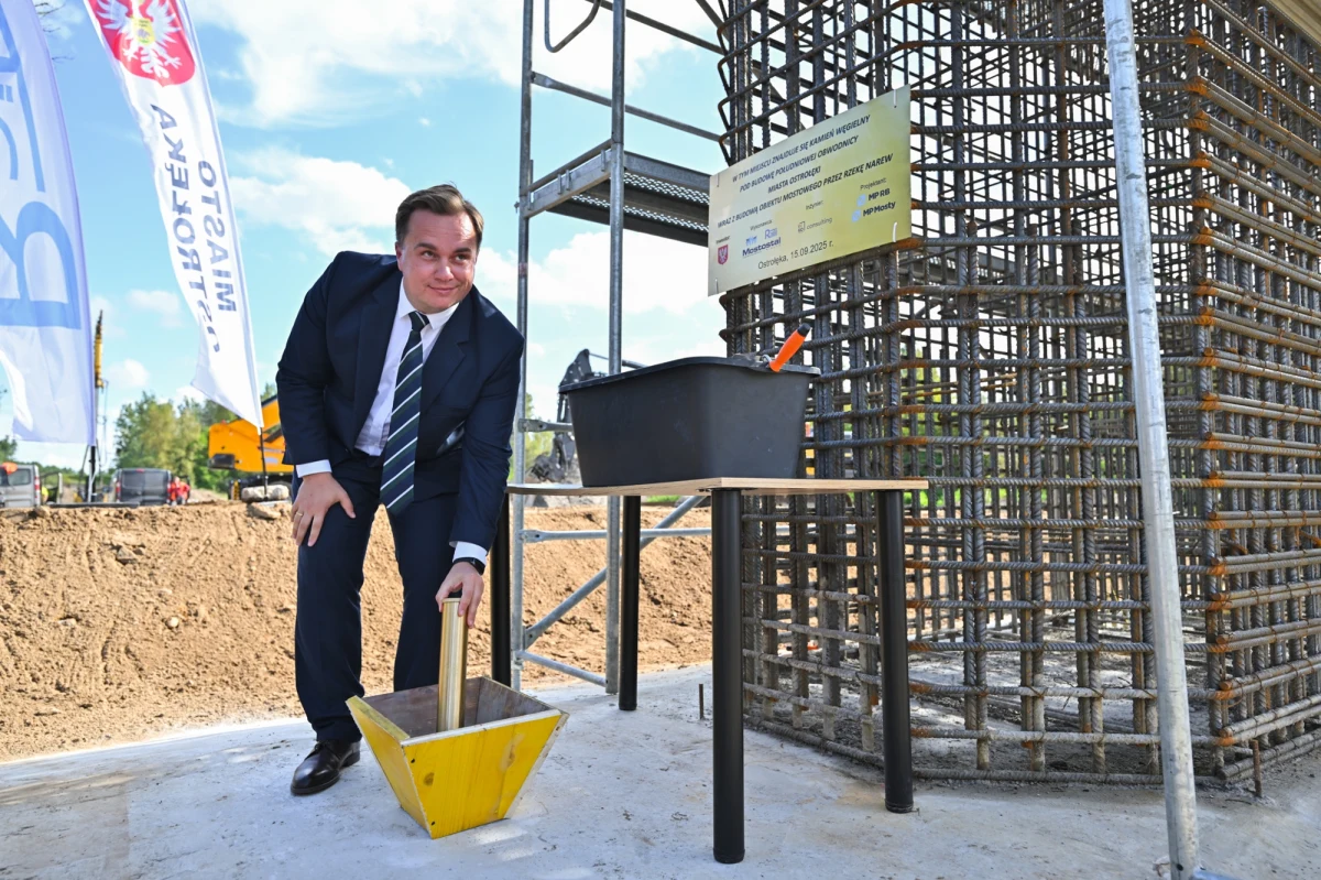 Budowa południowej obwodnicy Ostrołęki i 600-metrowego mostu na Narwi ruszyła. Regionalne władze wydadzą na inwestycję 75 mln zł, a prace mają zakończyć się w 2027 r.