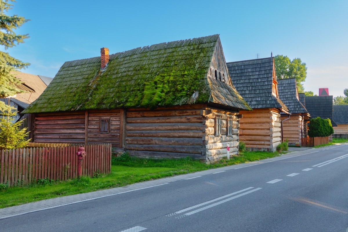 ​Drewniana perła Podhala. Odkryj wieś, w której zatrzymał się czas