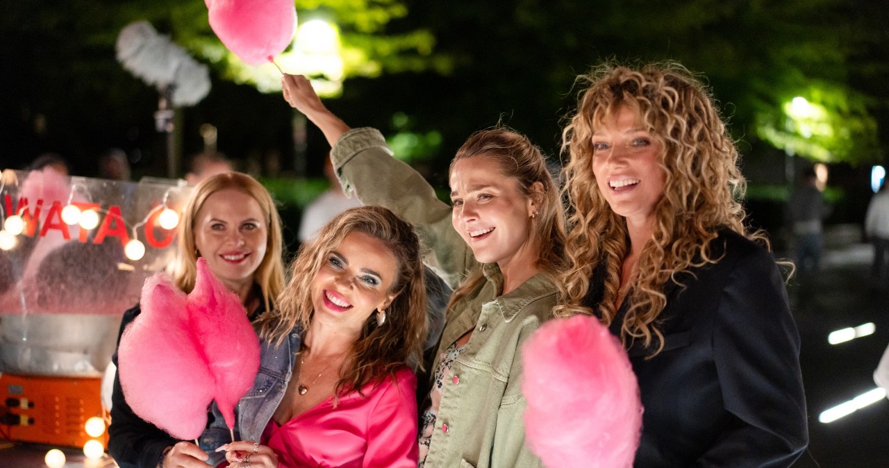 "Przyjaciółki": Nowy sezon pełen niespodzianek? Paweł Deląg na koniu!