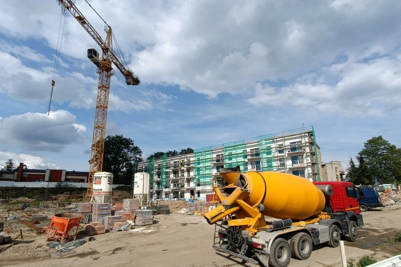 Miażdżący raport NIK. Rządowy fundusz wydał miliardy, a efektów nie widać