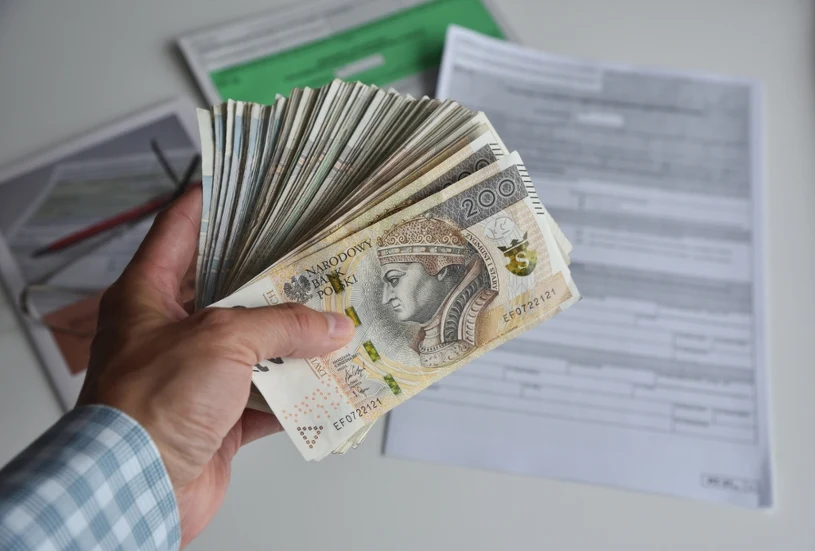 Rząd proponuje płacę minimalną 4860 zł brutto w 2027 roku