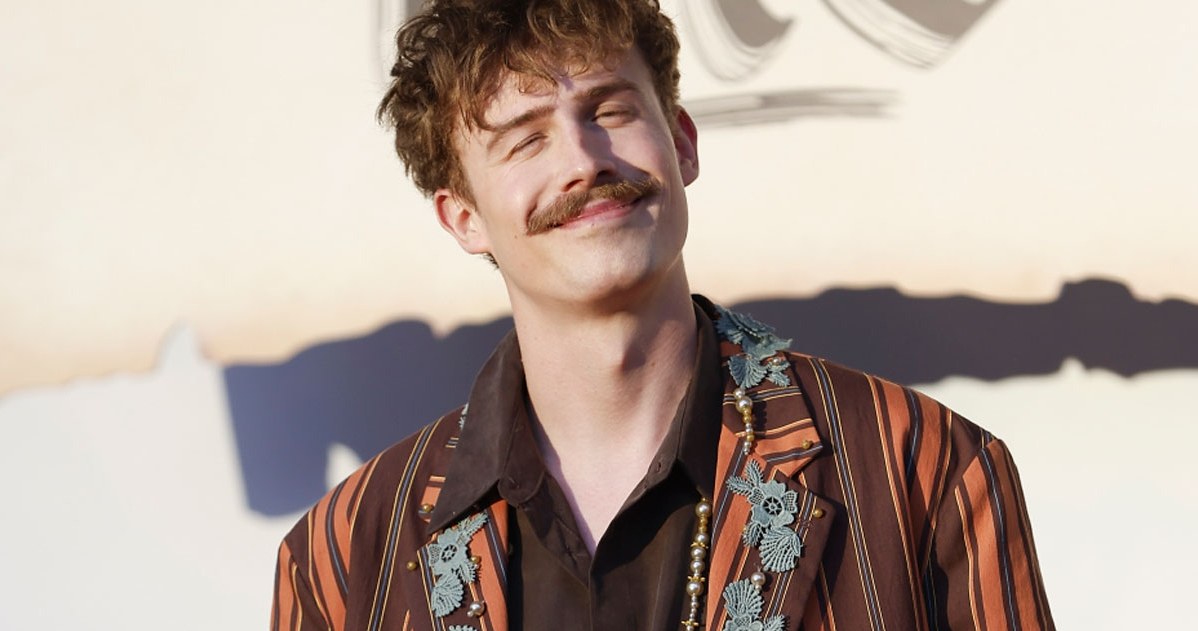 Debiutant gwiazdą przebojowej polskiej komedii. Znacie go z kultowego serialu