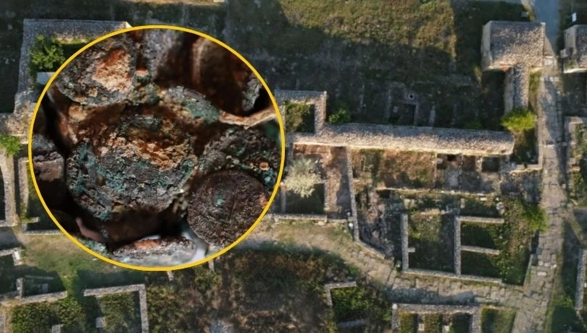 ​Archeolodzy w Rumunii odkryli skarby z czasów panowania Cesarstwa Rzymskiego. Znaleźli je w szczątkach spalonego domu sprzed prawie 2 000 lat.