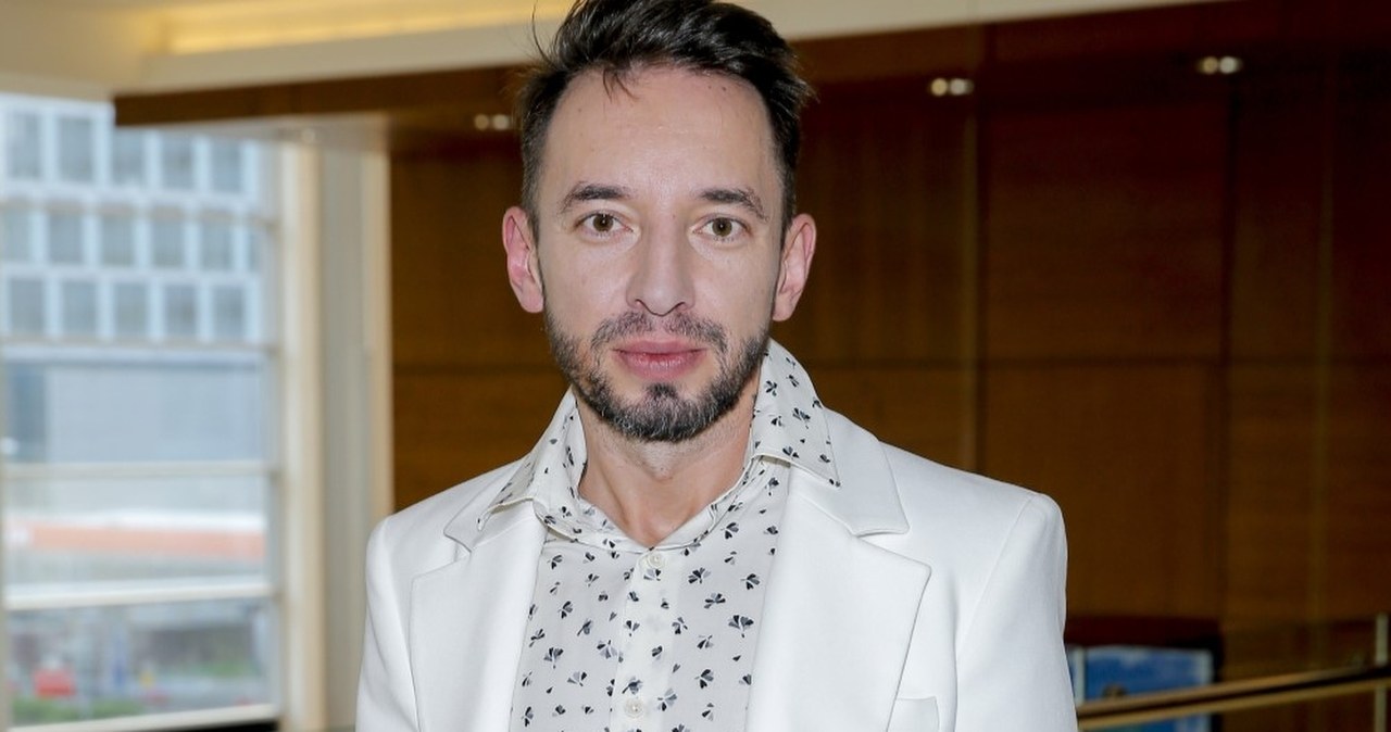 Adam Konkol nazwał internautę "biedą". Poszło o ceny biletów