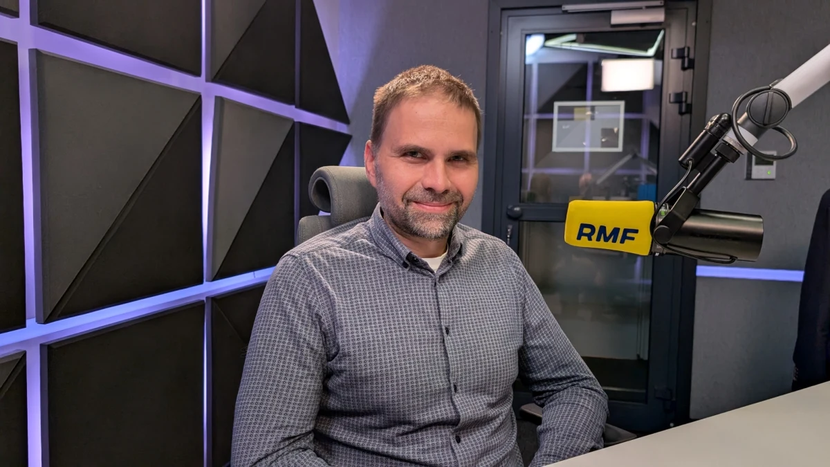 Mamy masę talentów, mamy masę możliwości i system, który trochę tutaj kuleje - mówi o stanie polskiej nauki prof. Krzysztof Pyrć. Nowy prezes Fundacji na rzecz Nauki Polskiej w RMF FM przyznaje, że polska nauka jest bardzo rozdrobniona i brakuje systemu, który by wskazał, gdzie realnie mamy kompetencje, a gdzie tych kompetencji po prostu mamy mniej. A może nie stać nas na to, żeby skupiać się całościowo na wszystkim. W rozmowie z Grzegorzem Jasińskim przekonuje, że pieniędzy na naukę jest mało, bo społeczeństwo i politycy nie zawsze wiedzą, po co im ta nauka jest. Tymczasem gra tylko na przetrwanie w obecnym świecie to jest bardzo zły pomysł – podkreśla.