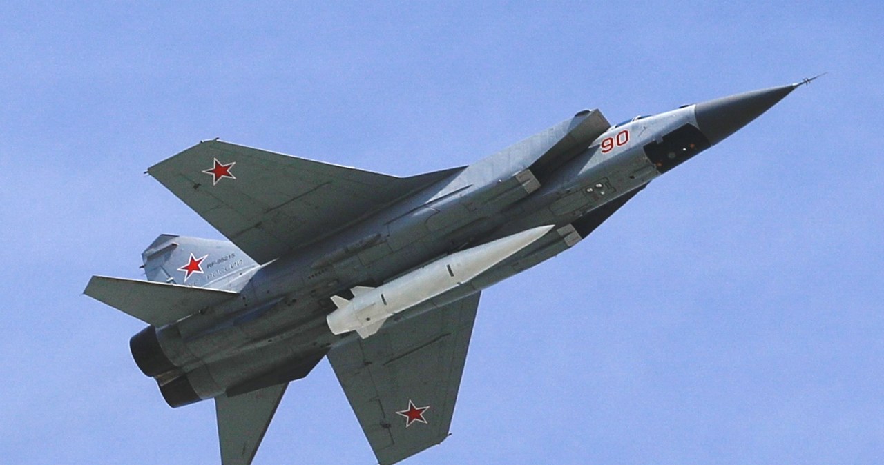 Rosyjskie MiGi-31 nad Estonią. Mogą przenosić broń hipersoniczną