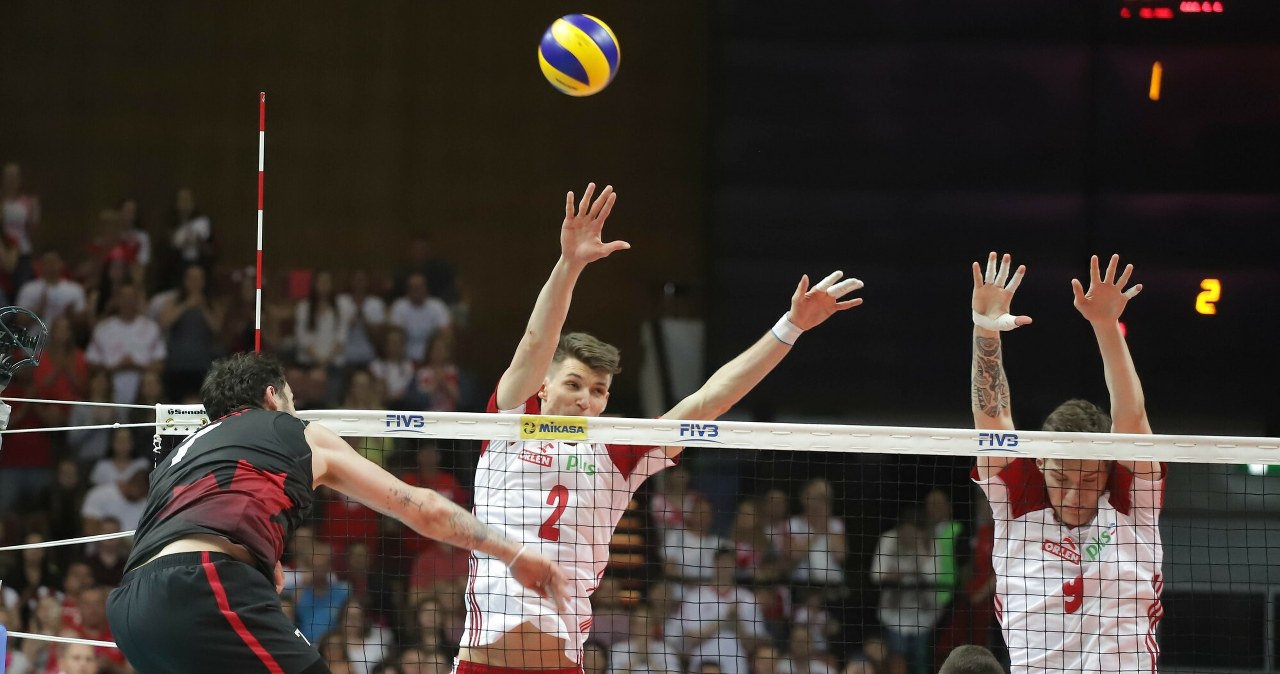 wiadomości,aktualności,Interia Tak Kanadyjczycy postawili się Polakom. 1:3 w debiucie selekcjonera. To nie może się powtórzyć