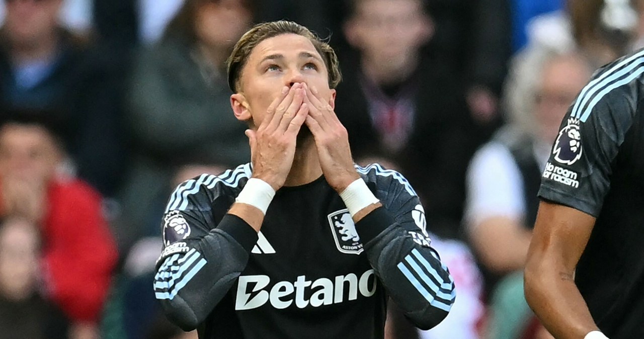 Matty Cash znów to zrobił. Jan Urban go odblokował. Co za gol w Premier League