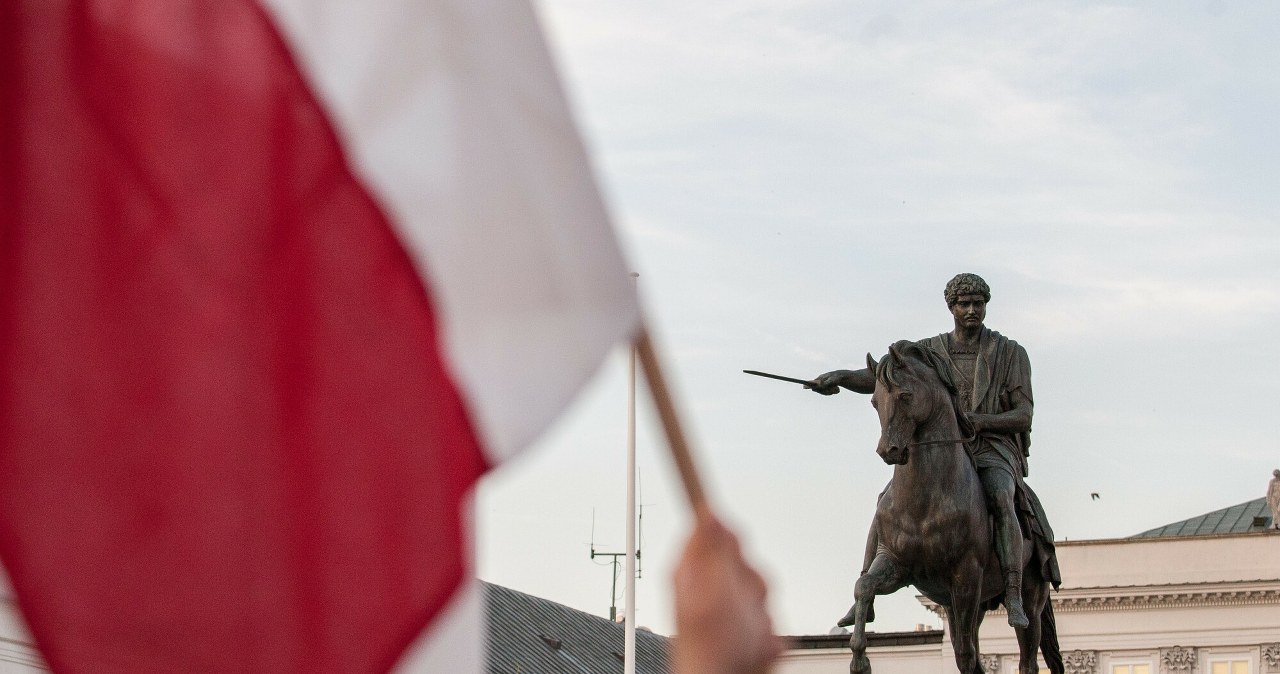 Gotowość do walki w obronie Polski. Zaskakujące podziały wśród Polaków