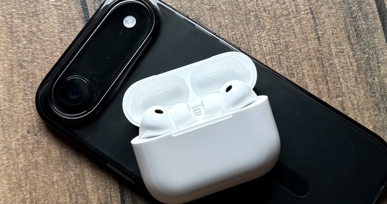 Test AirPods Pro 3. Słuchawki bezprzewodowe Apple wynalezione na nowo?