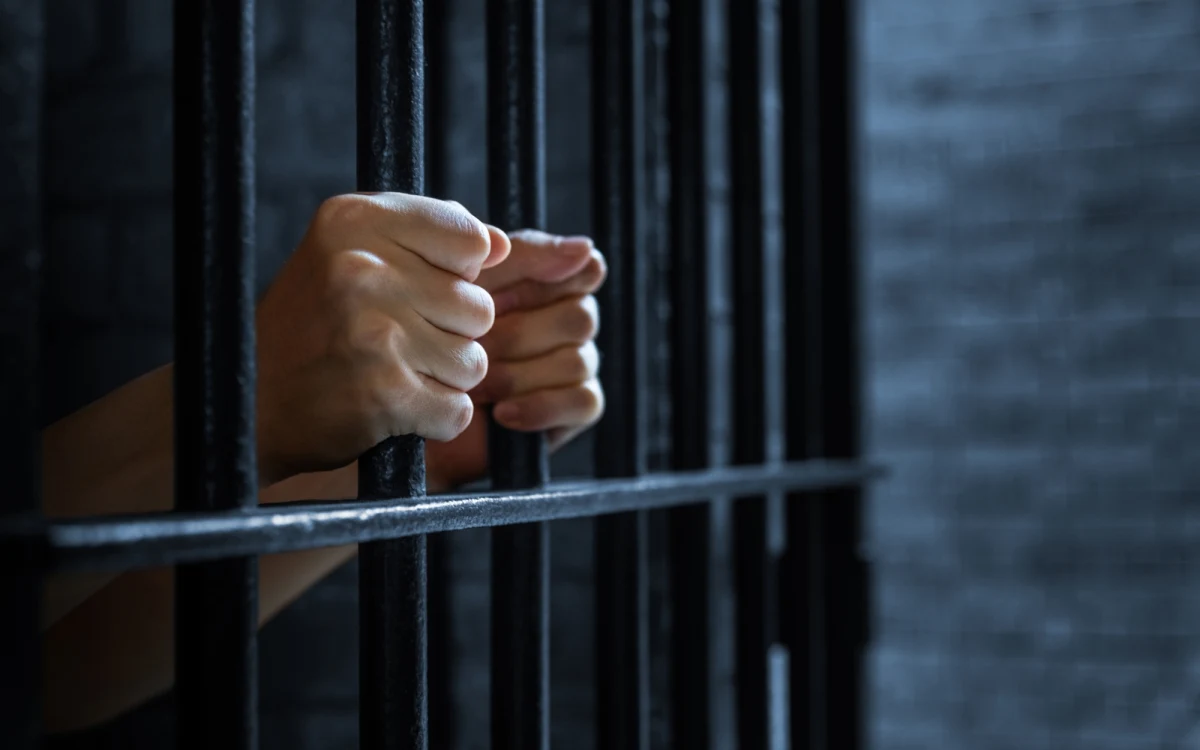 Do dramatycznych w skutkach wydarzeń doszło w więzieniu w Machali na południowym zachodzie Ekwadoru. Czternaście osadzonych zginęło, a czternaście innych zostało rannych w wyniku porachunków gangów. Miejscowa policja zapewnia, że sytuacja została opanowana. Funkcjonariusze przejęli kontrolę nad zakładem karnym. 