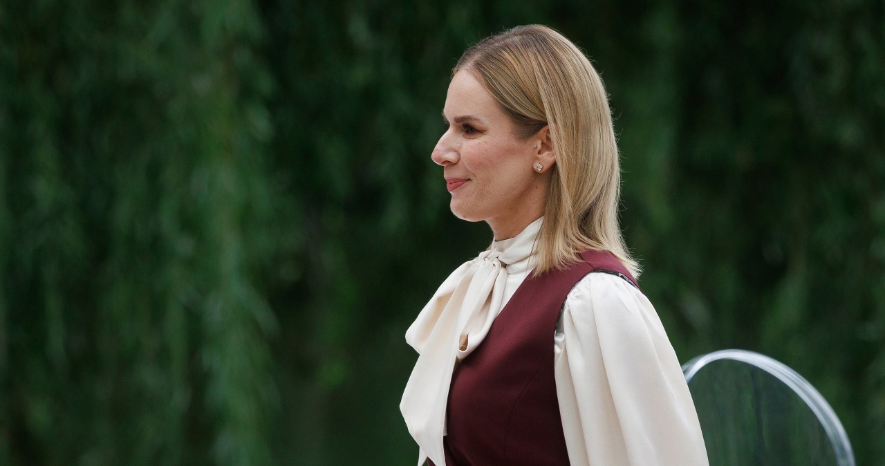 Wysiadła z samolotu i skupiła na sobie uwagę. Nawrocka błyszczy w USA