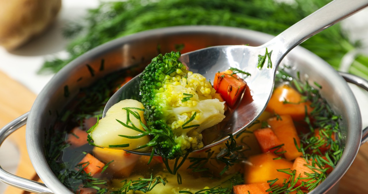 Jedz miskę dziennie. Kulinarny odkurzacz na złogi w jelitach