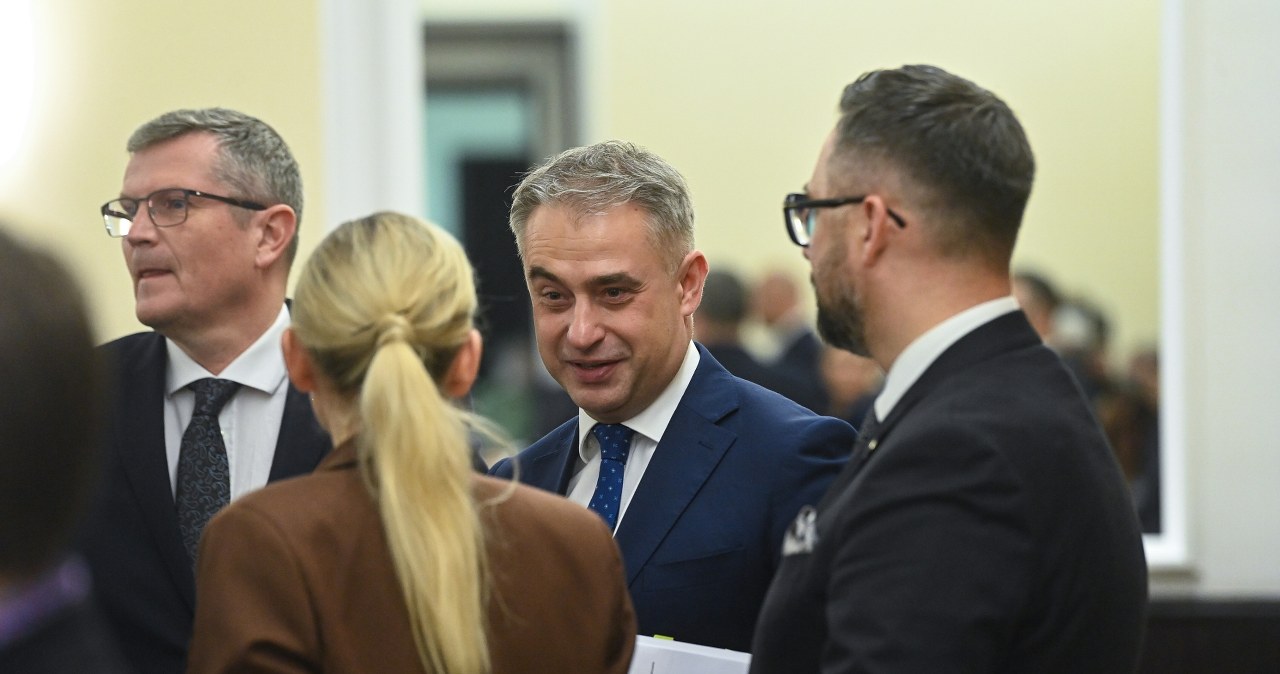 Te treści przestaną zalewać internet? Jest ruch rządu, będą blokady