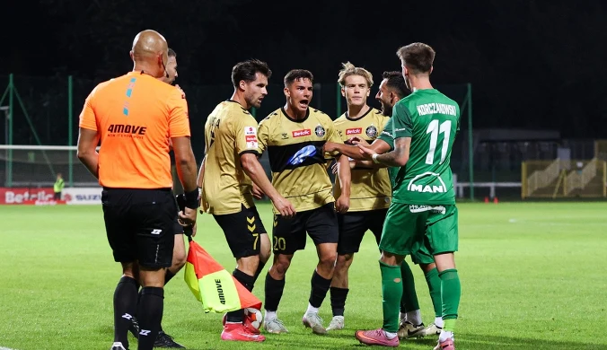 Niespodzianka w Pucharze Polski. Warszawianie odpadli, gol w 115. minucie