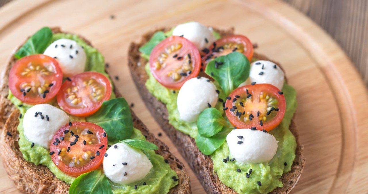 Ani masło, ani hummus. To smarowidło zrobisz w 5 min i zachwyci wszystkich