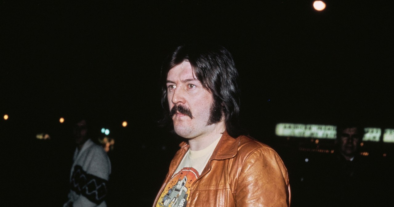 Wypił dwa litry czystej w 4 godziny. Rankiem legenda rocka już nie żyła