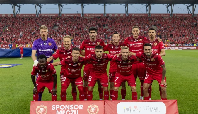 Ekstraklasa: milionerzy wydają krocie, a kluby zawodzą. To nie przypadek
