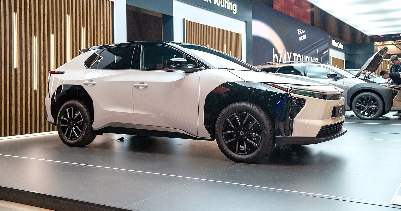 Toyota zmienia kurs. Autom spalinowym zostało 5 lat?