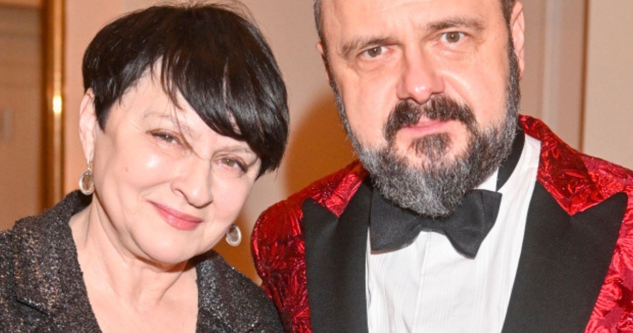 Żona Jakubika wolała stać w cieniu męża. Teraz w blasku jupiterów błyszczą ich synowie