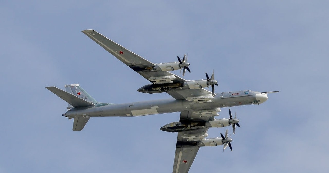 wiadomości,aktualności,Interia Rosyjskie samoloty wojskowe w okolicach Alaski. USA poderwały myśliwce, jest komunikat