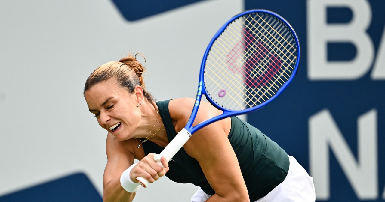 wiadomości,aktualności,Interia Demolka w meczu byłej światowej trójki w Pekinie. 2:6, 0:6, gwiazda na kolanach