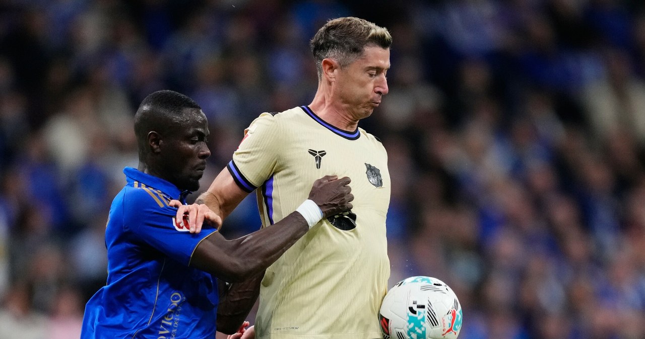 wiadomości,aktualności,Interia Hiszpanie porównali Lewandowskiego do... Wystarczy spojrzeć na to zdjęcie. W punkt