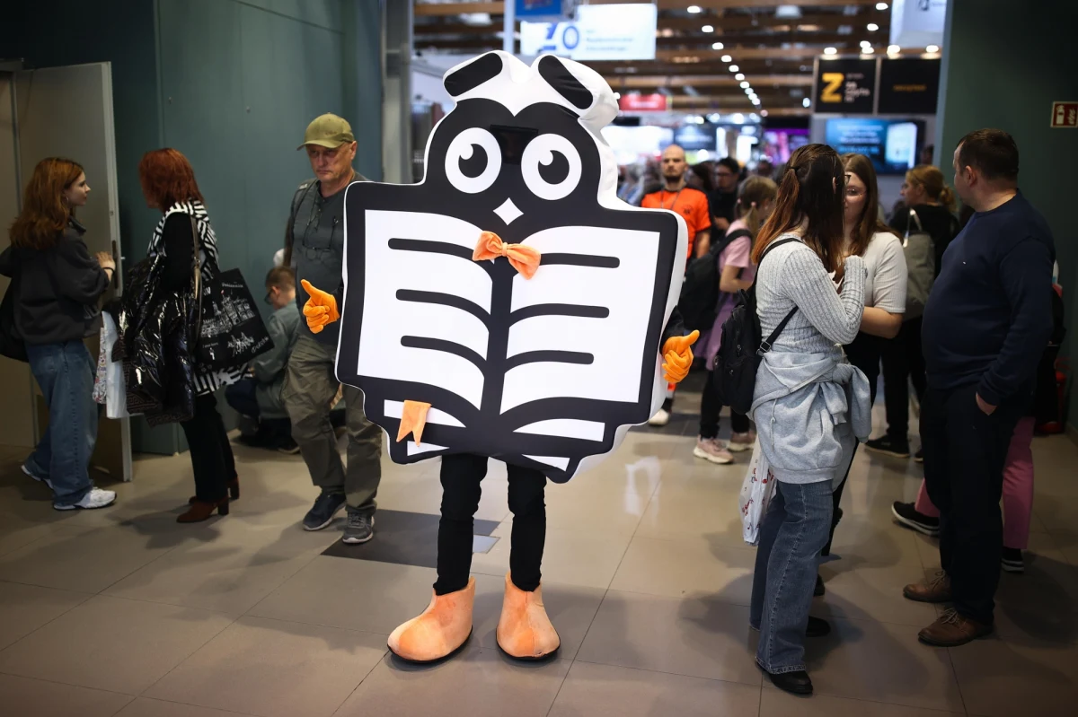 Od 23 do 26 października 2025 roku w EXPO Kraków odbędą się 28. Międzynarodowe Targi Książki w Krakowie. W piątek wystartowała sprzedaż biletów. Dotychczas swój udział potwierdziło już ponad 450 wystawców oraz 800 autorów z Polski i zagranicy. Hasłem tegorocznej edycji jest cytat z "Ziemi Obiecanej" Władysława Reymonta - "Nie jestem maszyną, jestem człowiekiem".
