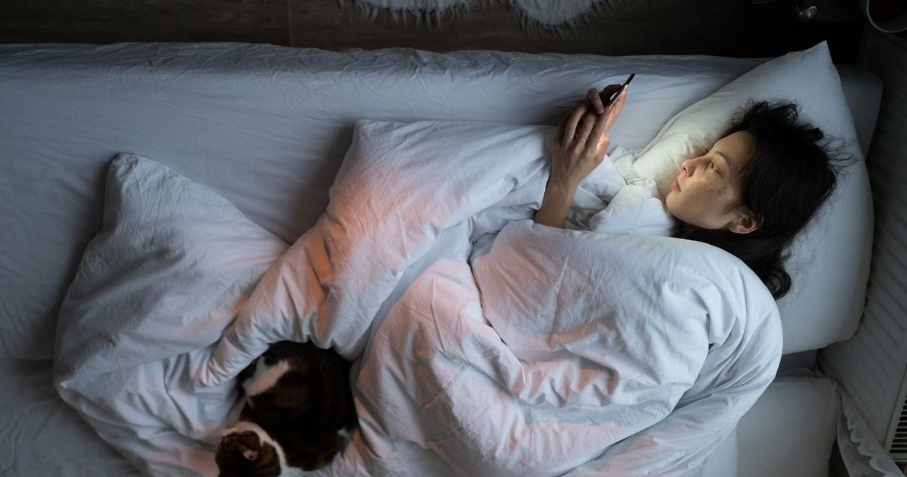 Zetki przestają wychodzić z domu. "Dotknij trawy” brzmi już jak diagnoza