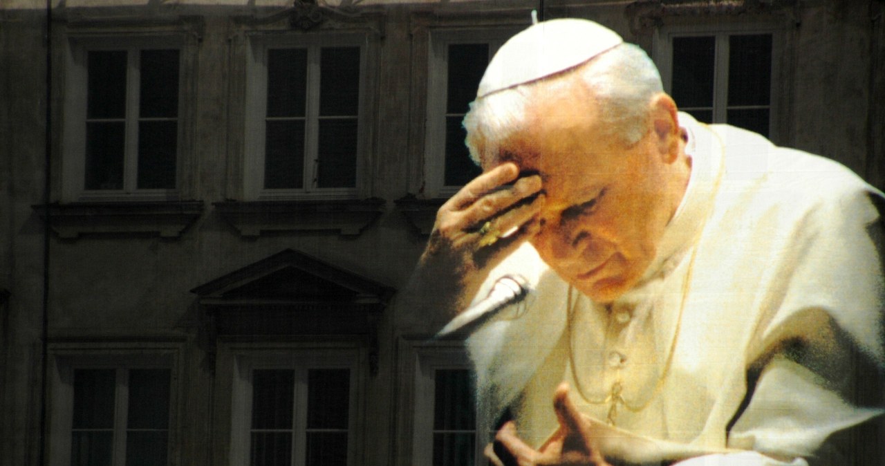 wiadomości,aktualności,Interia Nazwali Wojtyłę kobiecym imieniem. Ale prawda jest inna. Przyjaciel papieża ujawnia