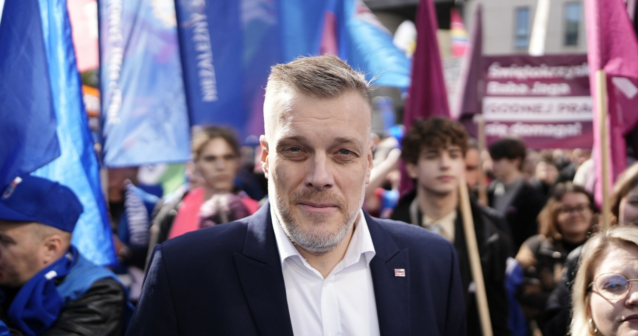 Marsz Niezadowolenia. Zandberg o "złamanej obietnicy Donalda Tuska"