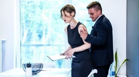 Zdjęcie ilustracyjne Detektywi odcinek 234 "Karty nie kłamią"
