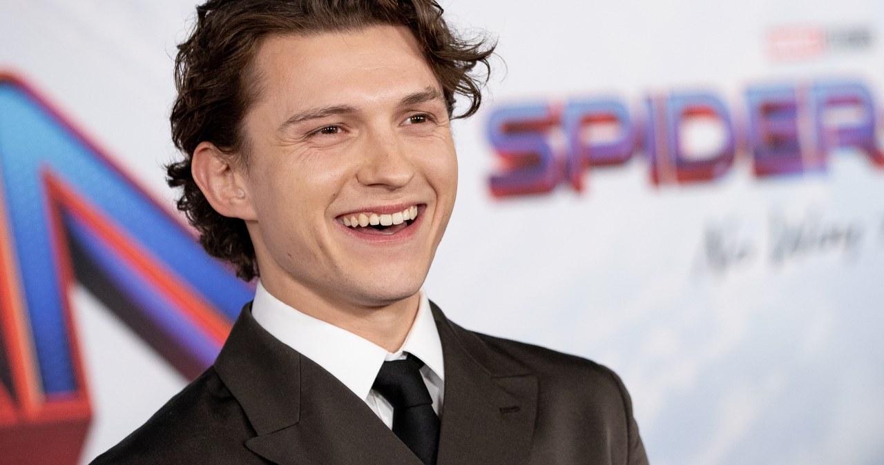 Tydzień temu miał wypadek na planie filmowym. Wraca do zdrowia