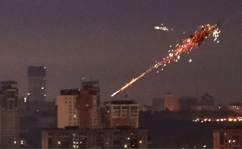 V ruskem napadu na Kijev poškodovana poljska ambasada